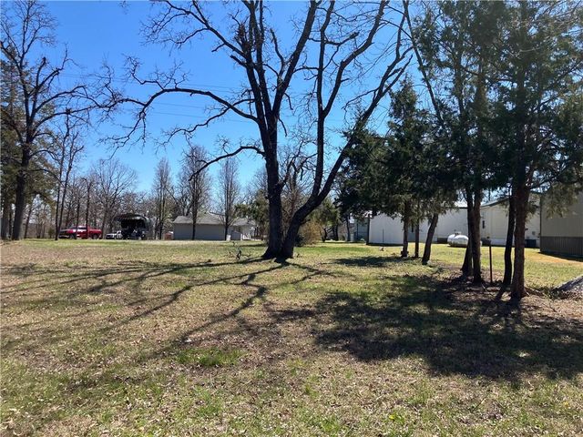 13899 Sable Circle, Warsaw, MO 65355