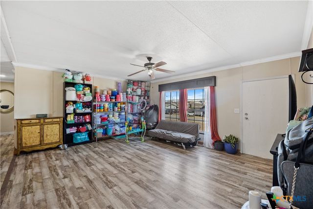 513 Duchess Pass, Kyle, TX 78640