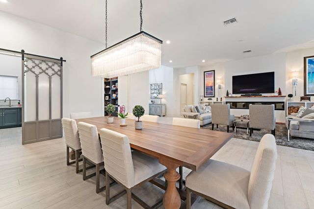 5255 Counter Play Road, Palm Beach Gardens, FL 33418