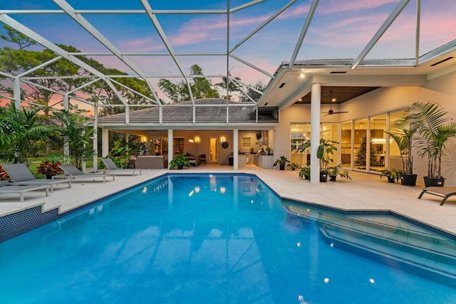 5255 Counter Play Road, Palm Beach Gardens, FL 33418