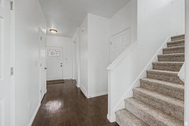 581 W CRENSHAW CT, Saratoga Springs, UT 84045