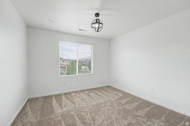 581 W CRENSHAW CT, Saratoga Springs, UT 84045