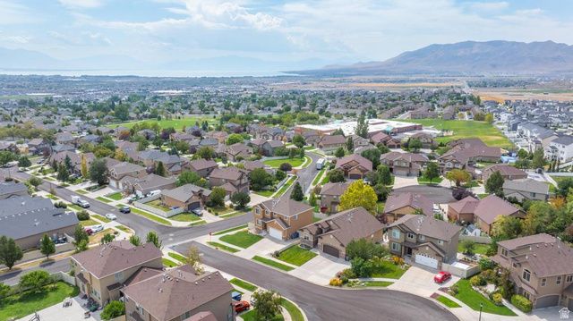 581 W CRENSHAW CT, Saratoga Springs, UT 84045