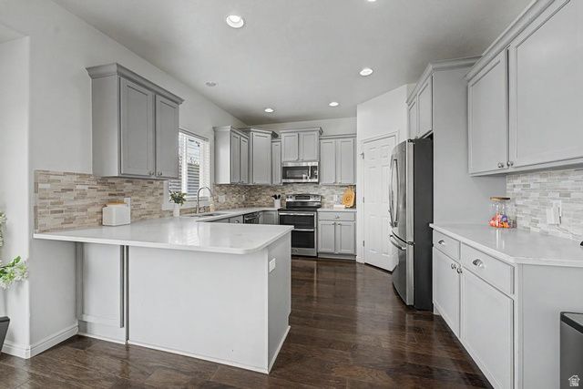581 W CRENSHAW CT, Saratoga Springs, UT 84045