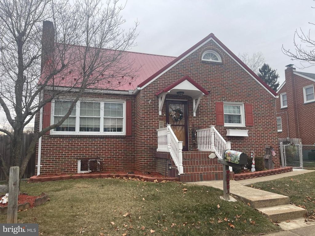 227 S MASSACHUSETTS AVE, Cumberland, MD 21502