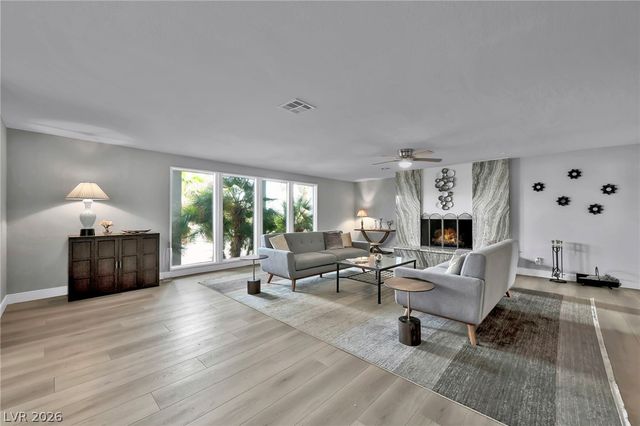 1400 Maria Elena Drive, Las Vegas, NV 89104
