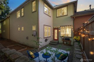 10790 221st Lane NE #28, Redmond, WA 98053