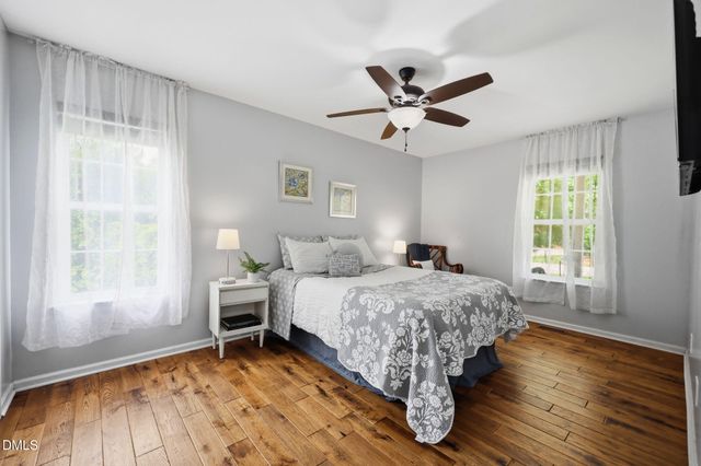 100 New Castle Court, Youngsville, NC 27596