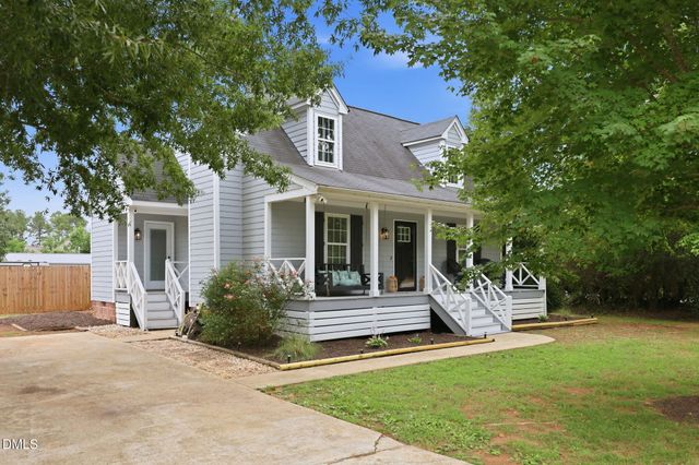 100 New Castle Court, Youngsville, NC 27596