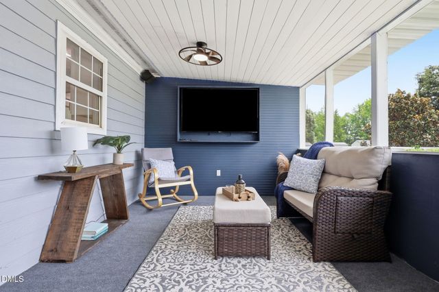 100 New Castle Court, Youngsville, NC 27596