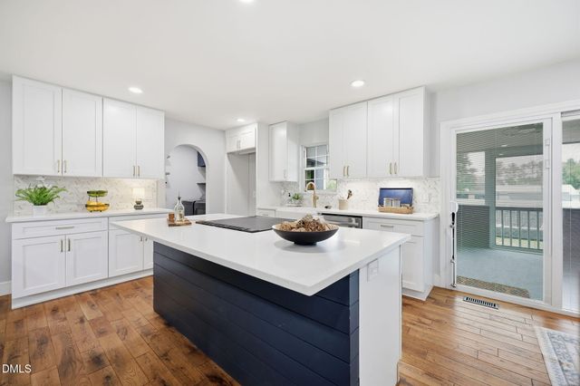 100 New Castle Court, Youngsville, NC 27596