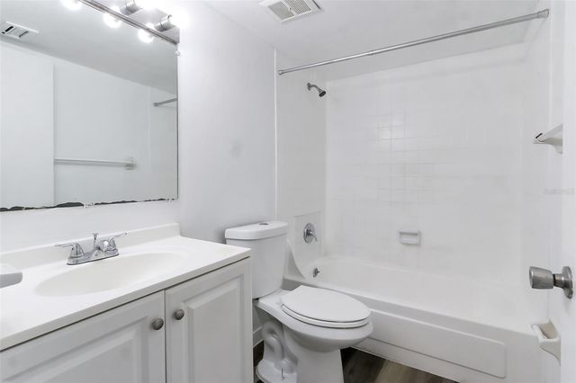 5317 CURRY FORD ROAD J102, Orlando, FL 32812