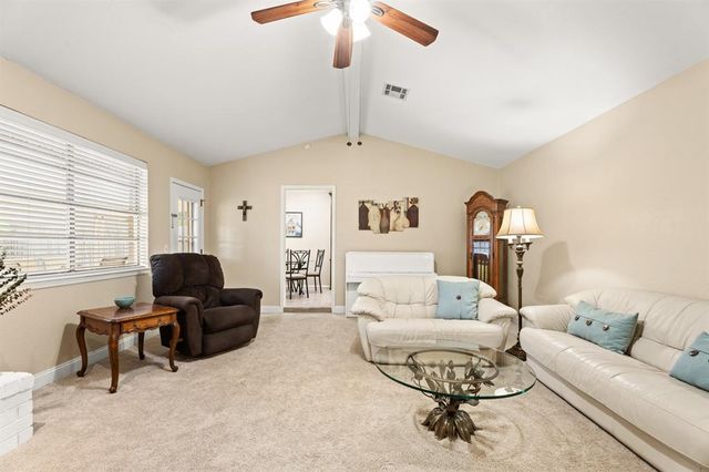 704 Mabel C Fry Boulevard, Yukon, OK 73099