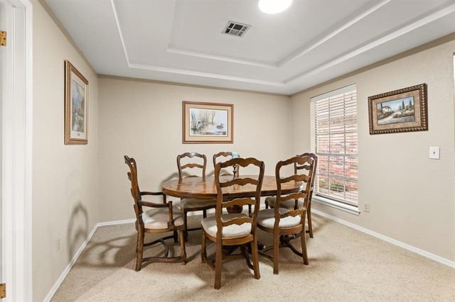 704 Mabel C Fry Boulevard, Yukon, OK 73099
