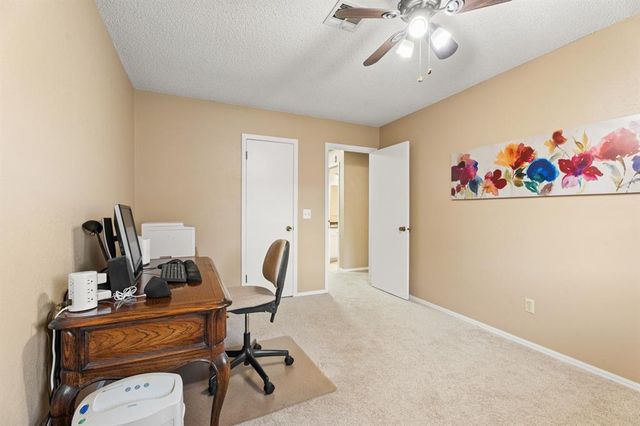 704 Mabel C Fry Boulevard, Yukon, OK 73099