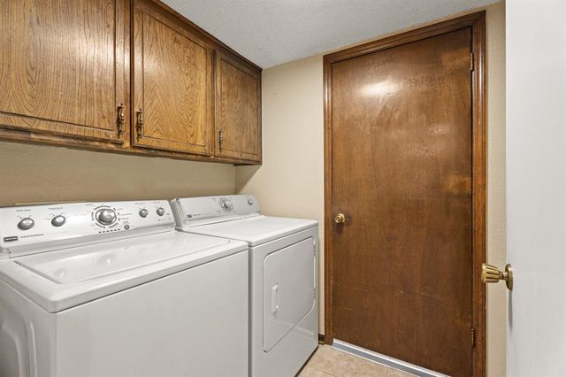 704 Mabel C Fry Boulevard, Yukon, OK 73099