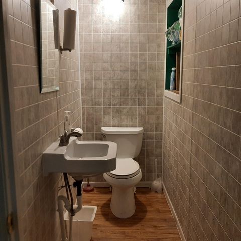 11 Bridge Street, Colebrook, NH 03576