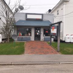11 Bridge Street, Colebrook, NH 03576