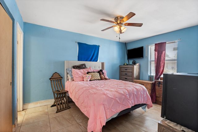 1449 W 35th Street, Riviera Beach, FL 33404