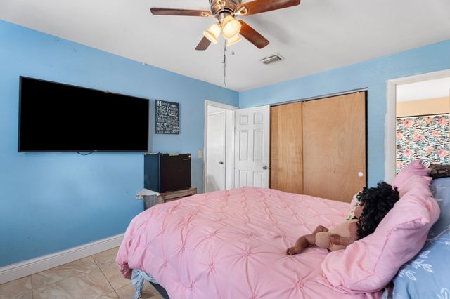 1449 W 35th Street, Riviera Beach, FL 33404