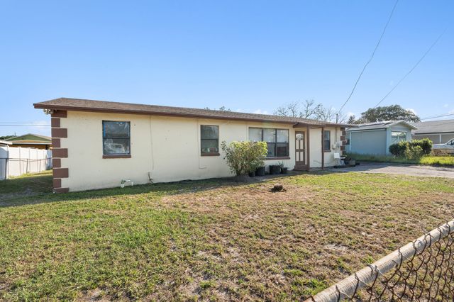 1449 W 35th Street, Riviera Beach, FL 33404