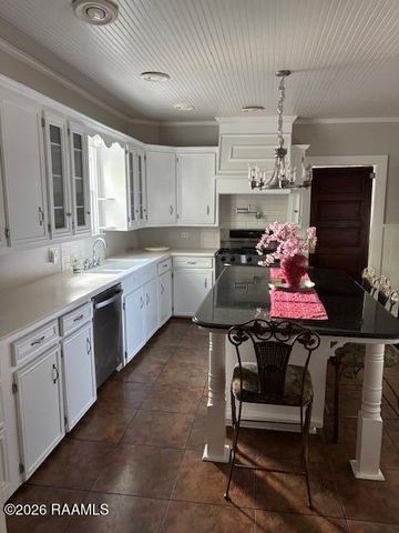 603 N Polk Street, Rayne, LA 70578