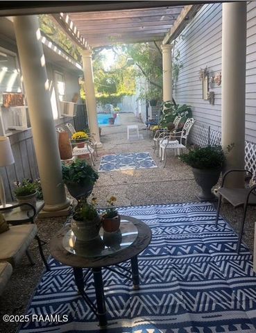 603 N Polk Street, Rayne, LA 70578