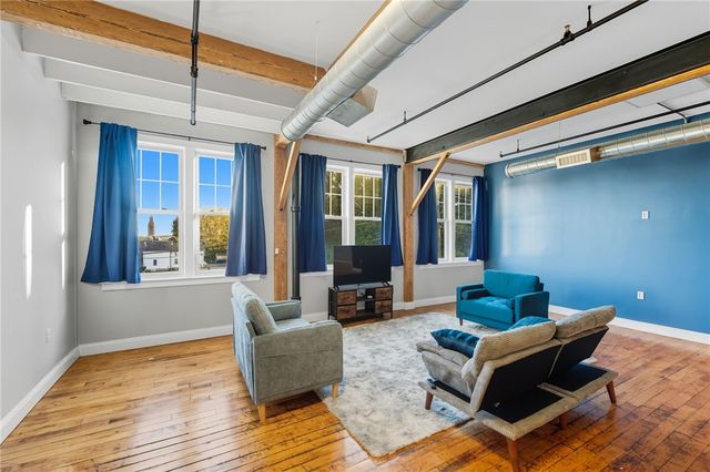 396 Roosevelt Avenue, Central Falls, RI 02863