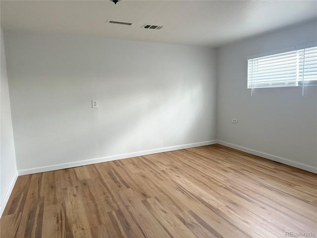 1092 S Newton St, Denver, CO 80219