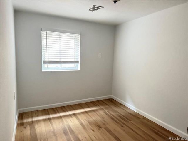 1092 S Newton St, Denver, CO 80219