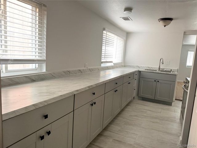 1092 S Newton St, Denver, CO 80219