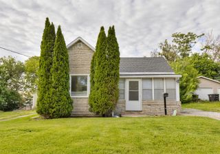 937 Creston Avenue, Des Moines, IA 50315
