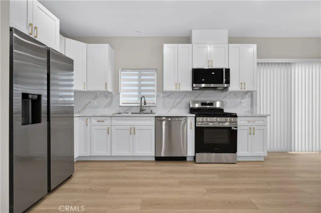 16425 Clymer Street, Granada Hills, CA 91344