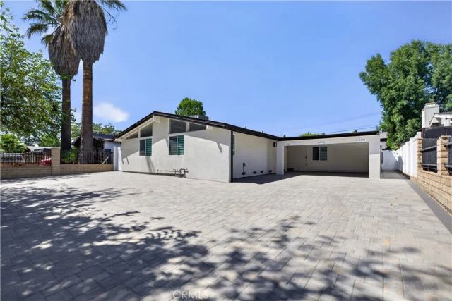 16425 Clymer Street, Granada Hills, CA 91344