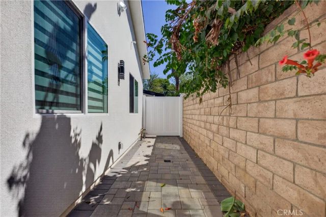 16425 Clymer Street, Granada Hills, CA 91344