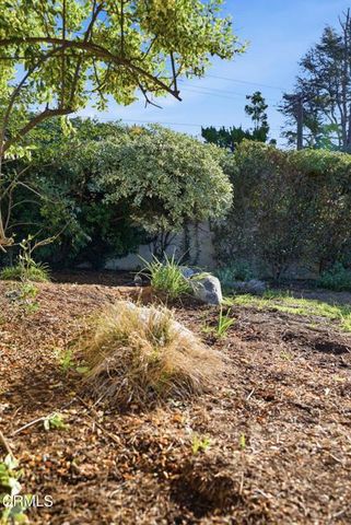 1860 Homewood Drive, Altadena, CA 91001