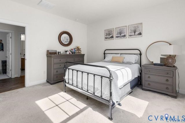 1713 Mainsail Ln, Chester, VA 23836