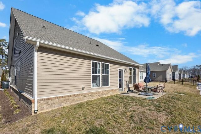 1713 Mainsail Ln, Chester, VA 23836