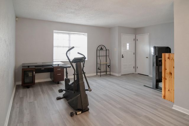 111 Valencia Drive, Lafayette, LA 70506