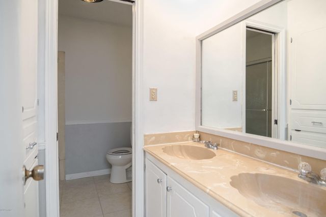 111 Valencia Drive, Lafayette, LA 70506