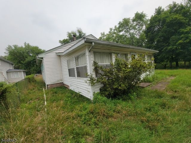 592 Equator Ave, Franklin Twp., NJ 08873