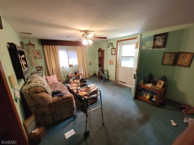 592 Equator Ave, Franklin Twp., NJ 08873