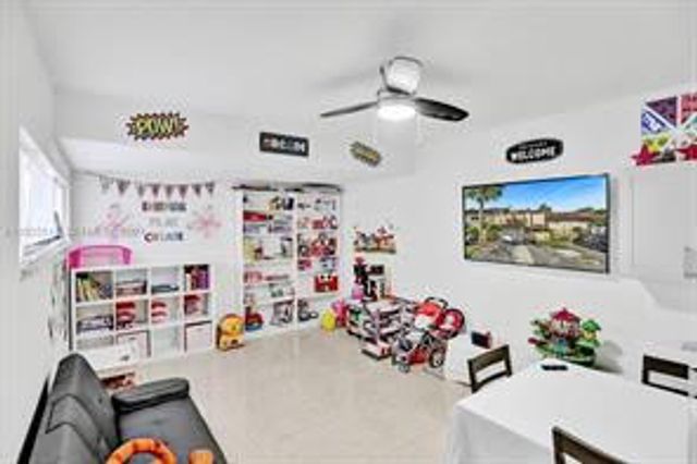 833 NW 81st Avenue 4, Plantation, FL 33324