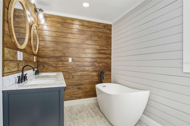 702 ELEANORE AVENUE, New Smyrna Beach, FL 32168