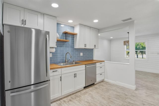 702 ELEANORE AVENUE, New Smyrna Beach, FL 32168