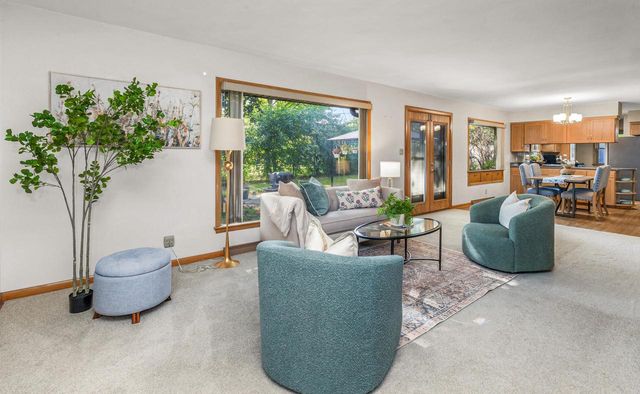 7501 N 41st STREET, Milwaukee, WI 53209