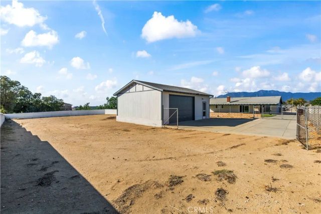11770 Del Sur Drive, Jurupa Valley, CA 91752