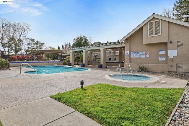 3683 CROW CANYON RD, San Ramon, CA 94583