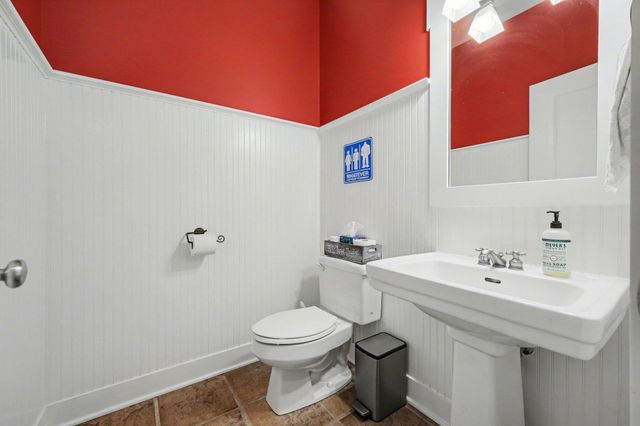 7903 Meadowood Drive, Hudsonville, MI 49426