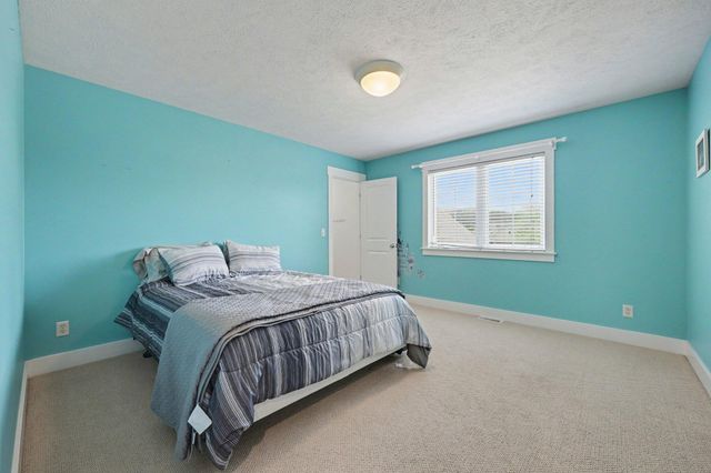 7903 Meadowood Drive, Hudsonville, MI 49426